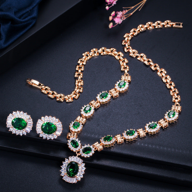 Elegant Luxury Retro Necklace and Earrings Set with Sparkling Zircon Stones