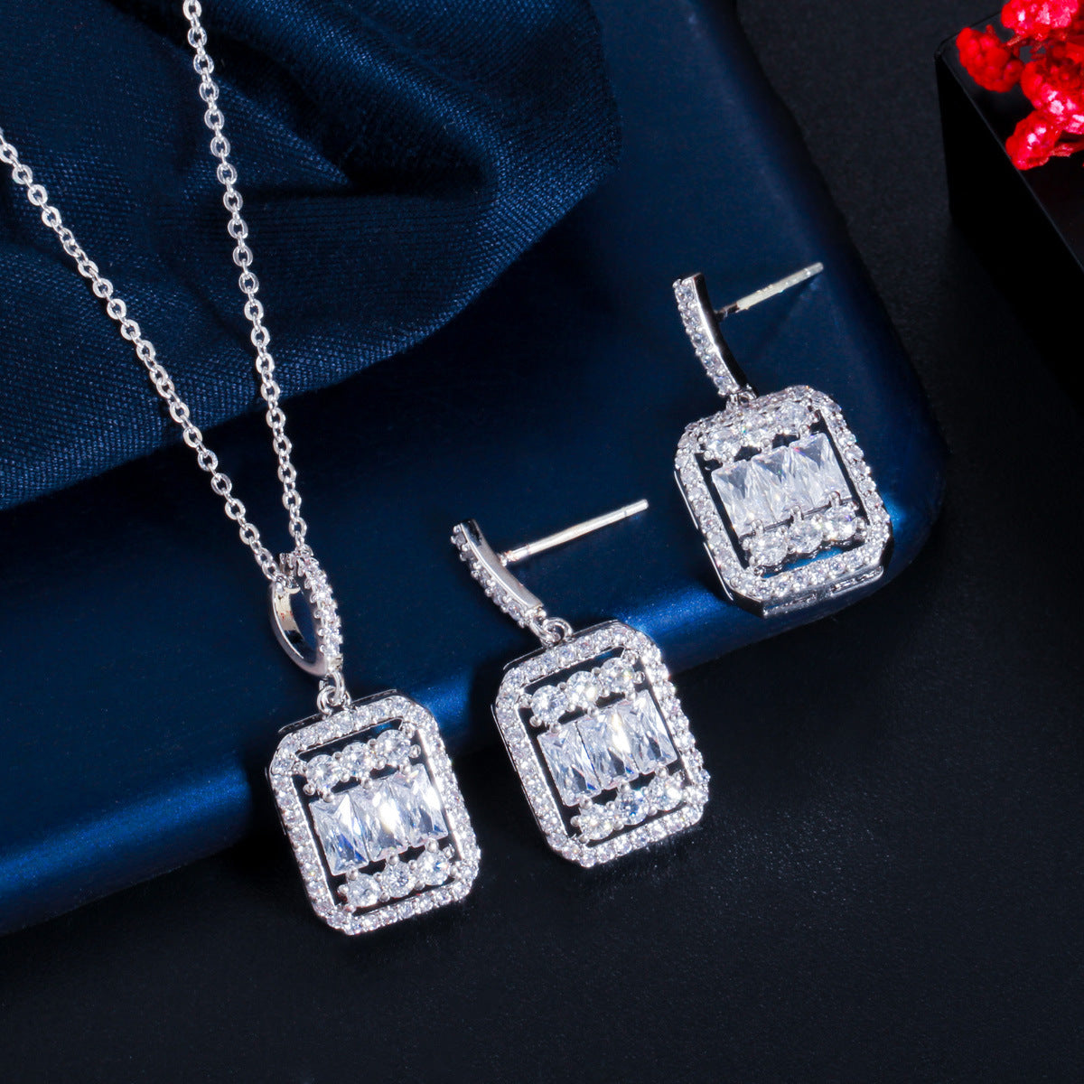 Geometric Jewelry with Dazzling Zircon Stones