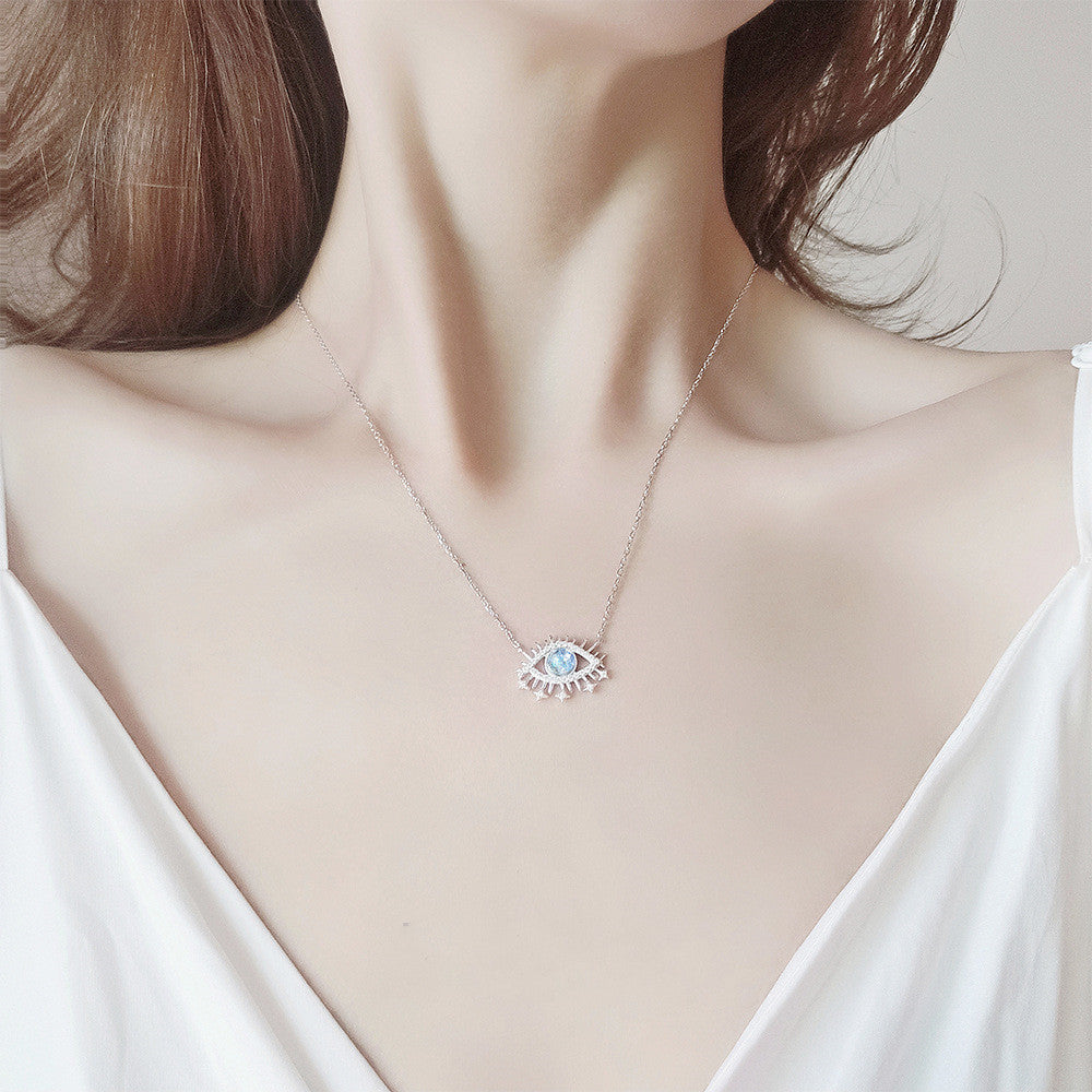 Starry Sky Stone and Diamond Charm – Elegant Jewelry for Women