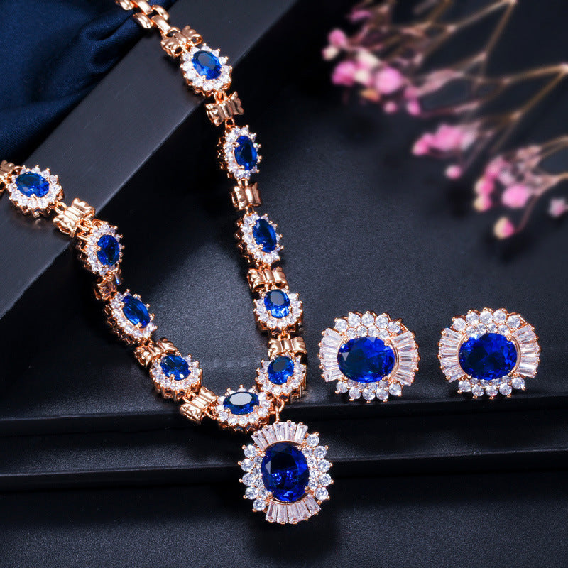 Elegant Luxury Retro Necklace and Earrings Set with Sparkling Zircon Stones