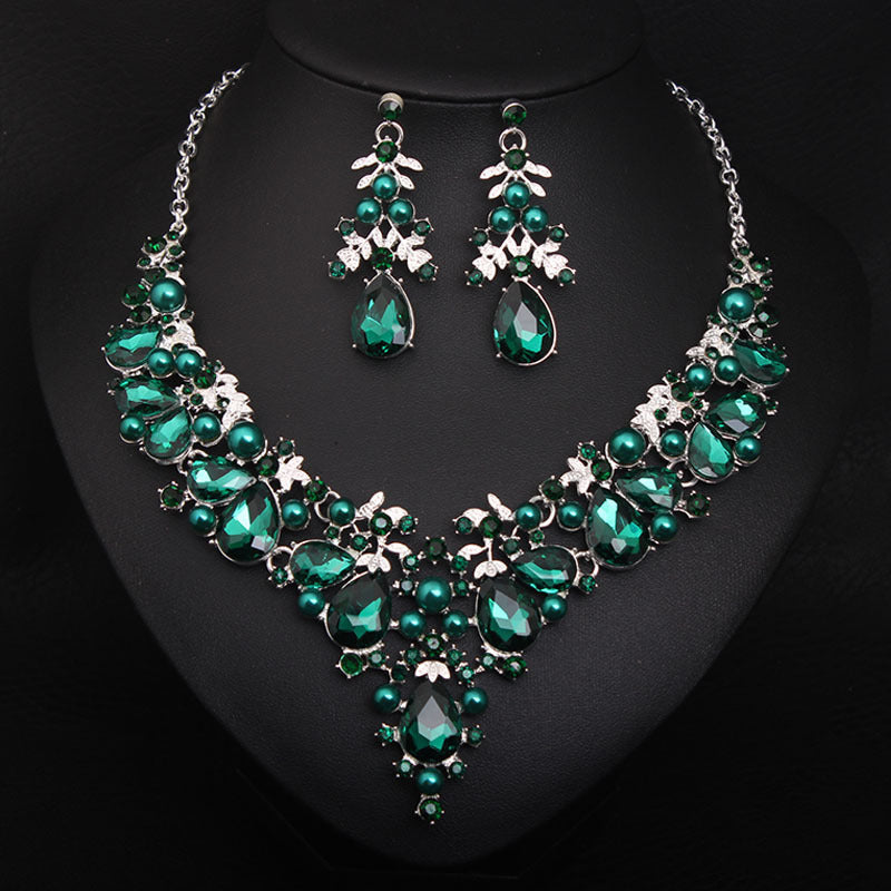 Opulent Crystal Pearl Necklace and Teardrop Gemstone Necklace Set