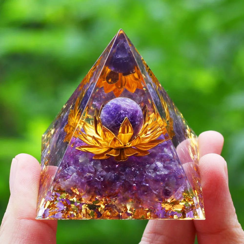 Crystals Stone Pyramid Energy Generator