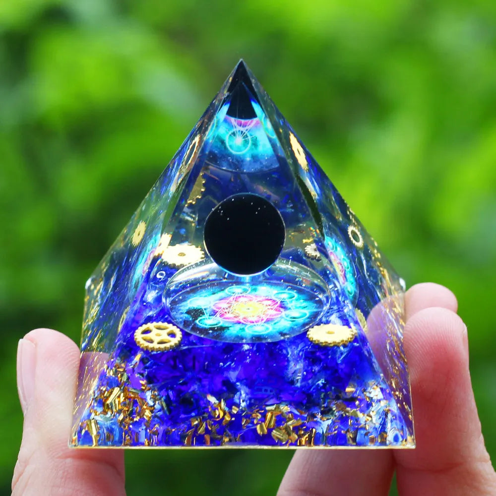 Crystals Stone Pyramid Energy Generator