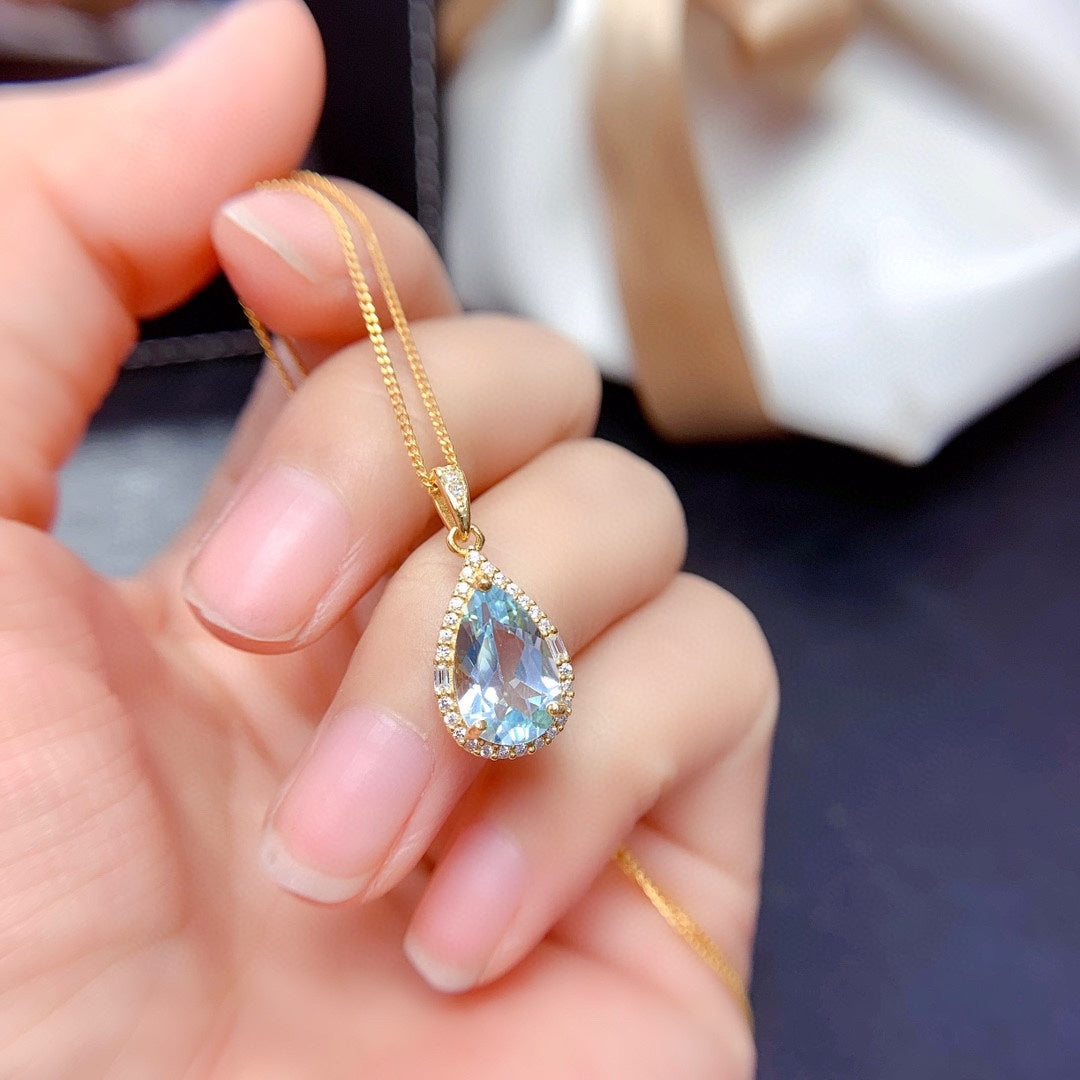 Blue Crystal Earrings and Teardrop Pendant – Elegance in Every Detail