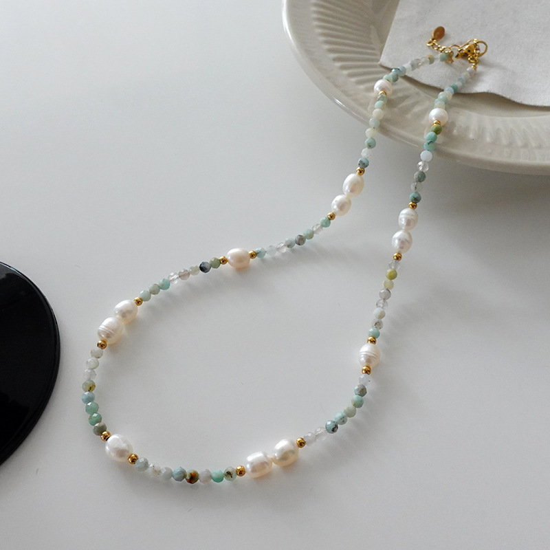 Natural Stone Pearl Necklace