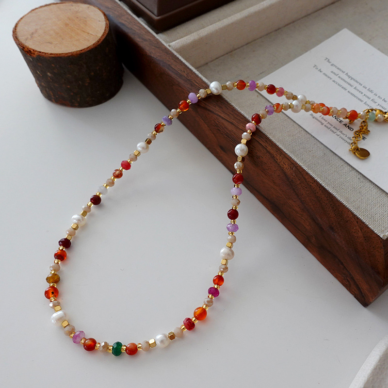 Collier de perles en pierre naturelle