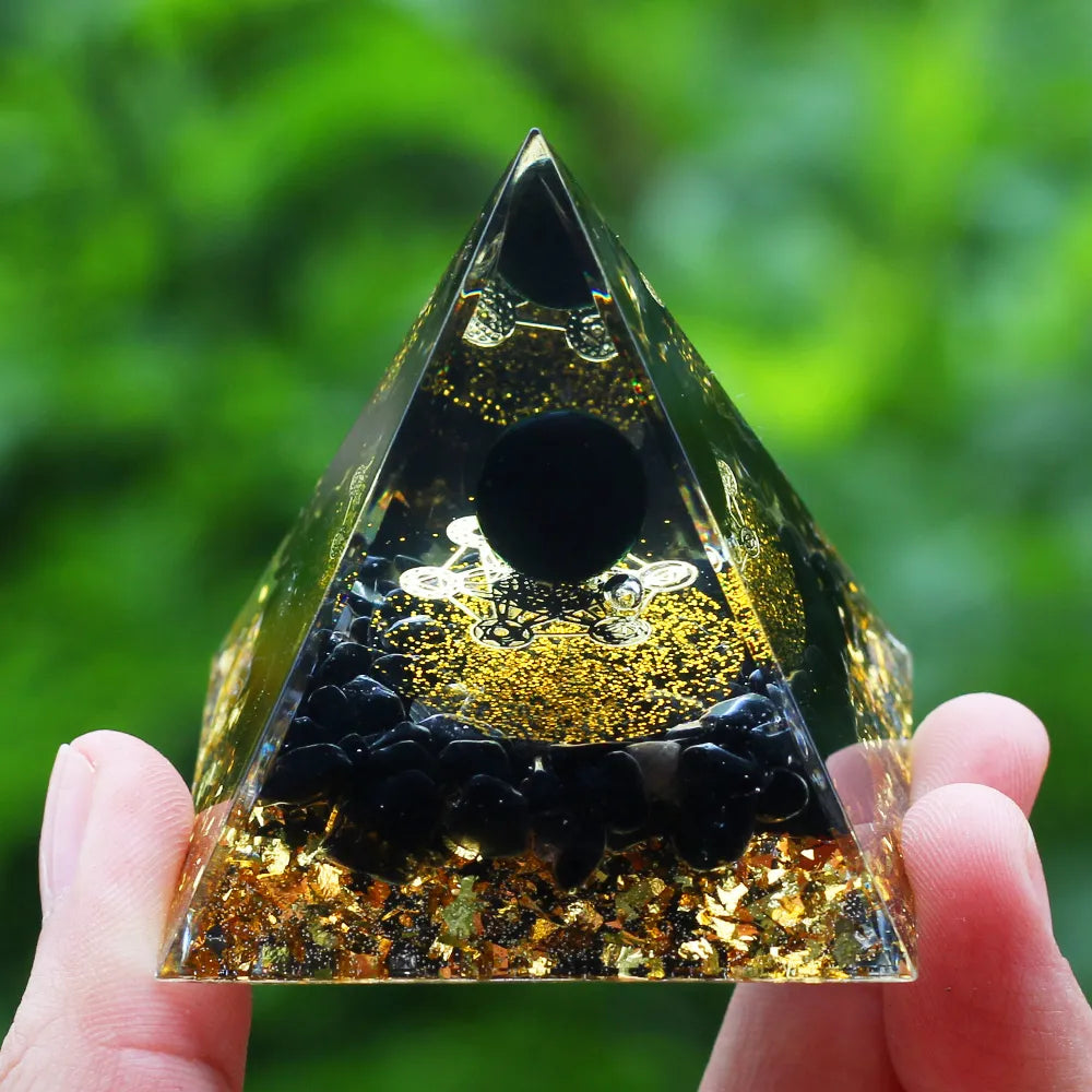 Crystals Stone Pyramid Energy Generator