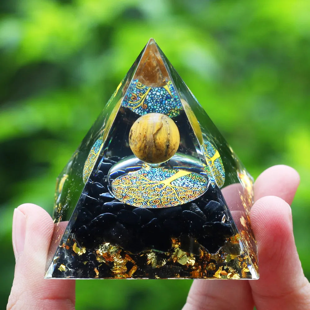 Crystals Stone Pyramid Energy Generator