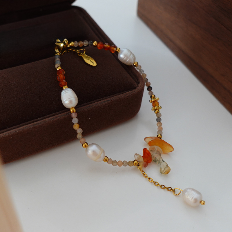 Collier de perles en pierre naturelle